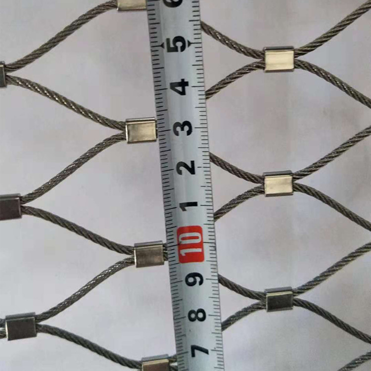 304A304;