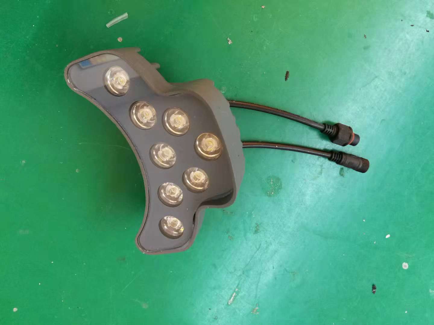 LEDƬ LEDƬ  LED