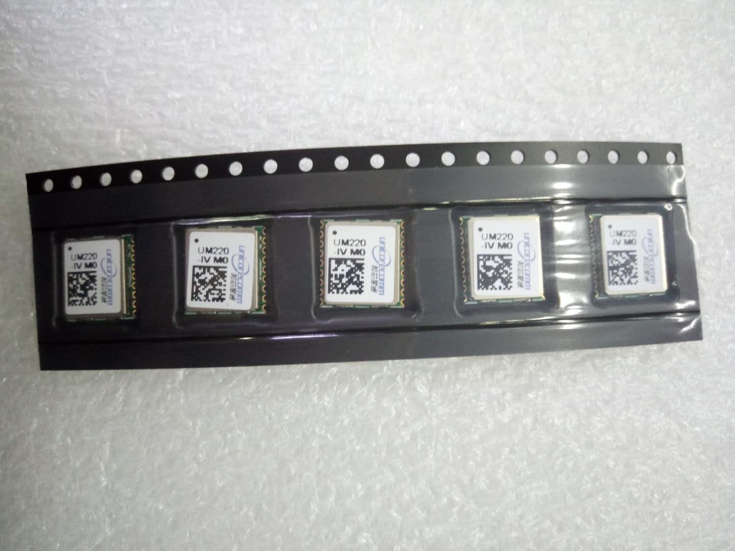 UM220-IV M Сͻ GNSS λģ Сߴ10.1x9.7mmоͨ