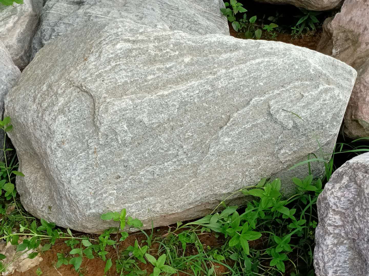 ݶλ̩ɽʯҰֳۣ̩ɽʯ