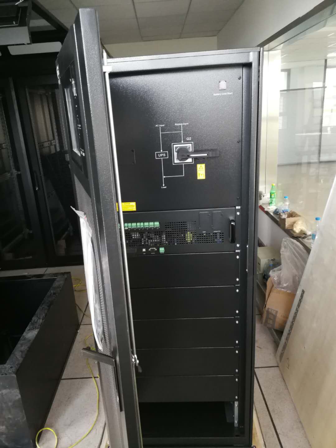 ģ黯UPSϵԴֱ