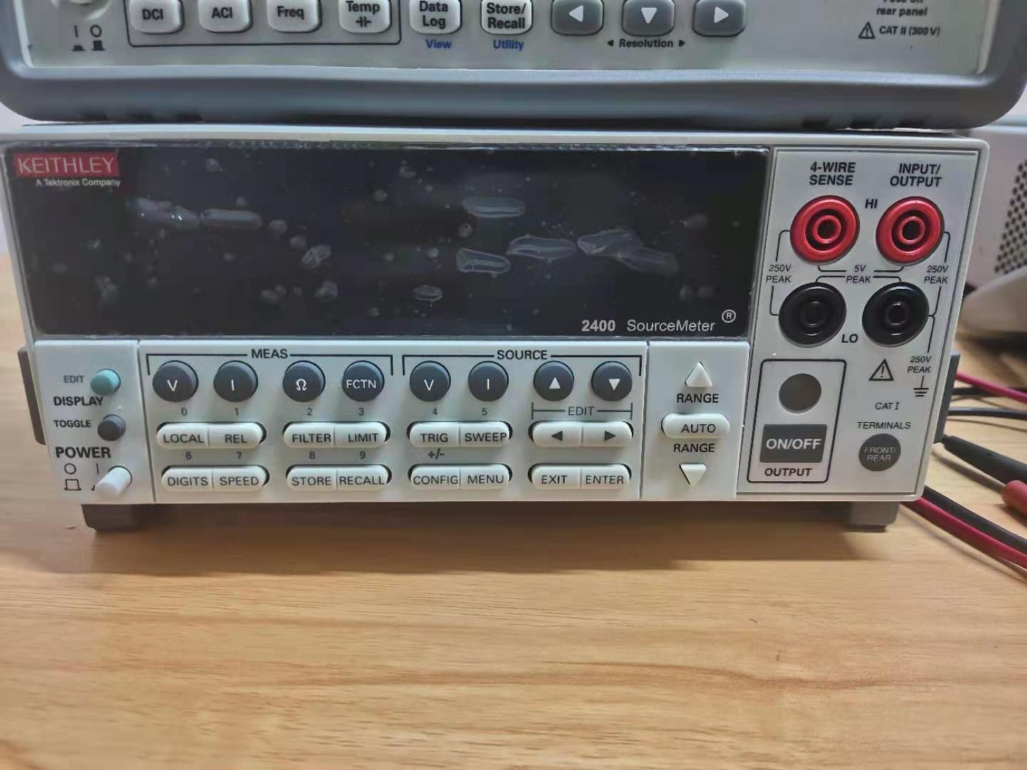 ݸ ʱ keithley 2400 ͨԴ
