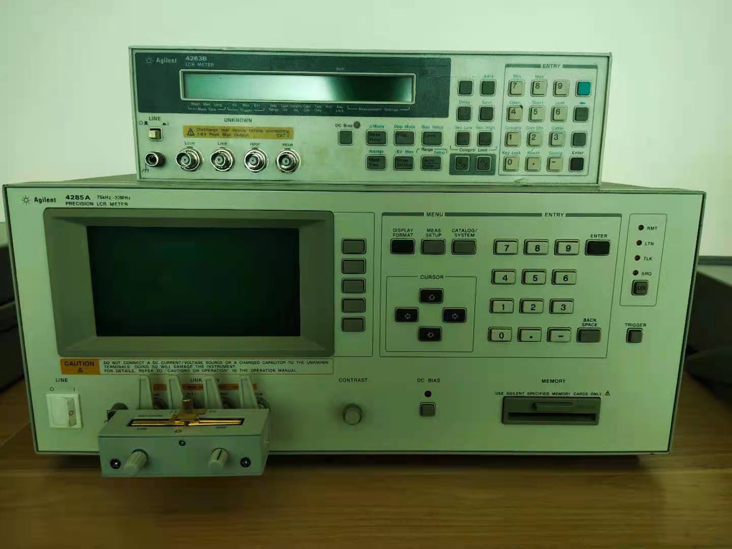 ݸ  Agilent 428 LCR