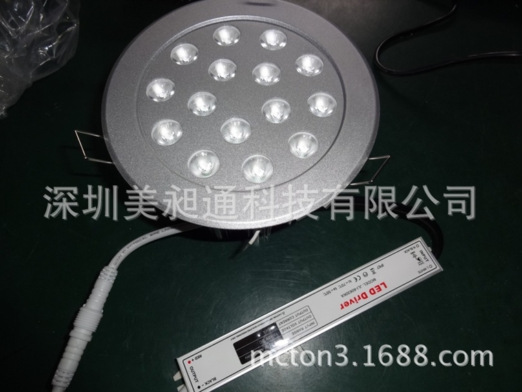 CREELED鱦45Wֱչ