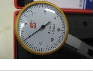 ܸ˰ٷֱӥСУΧ0-0.8mm,0.01mm