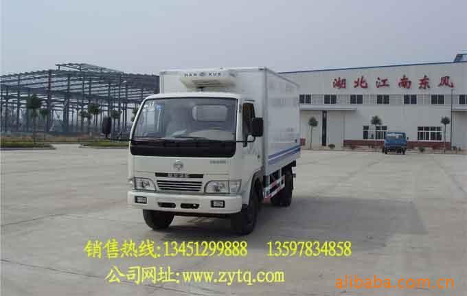 猪肉运输车/冷鲜肉运输车/肉钩运输车