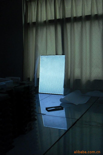 LEDԴ