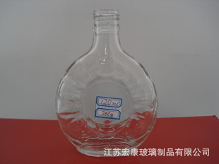 生产高白料玻璃瓶并喷涂、烤花。