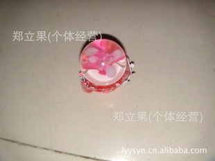 2元超市货源带灯水晶球-2元小商品批发