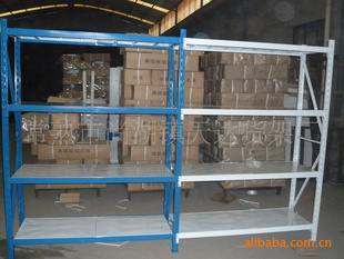 轻型仓储2X2X50,30*50C型钢,蝴蝶冲,重力紧,厂家直销.