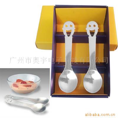 新奇特礼品,家居用品,餐具,开心精灵情侣勺