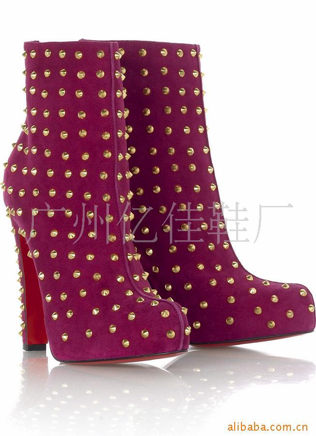 提供Boots新款靴子,女靴,马靴加工