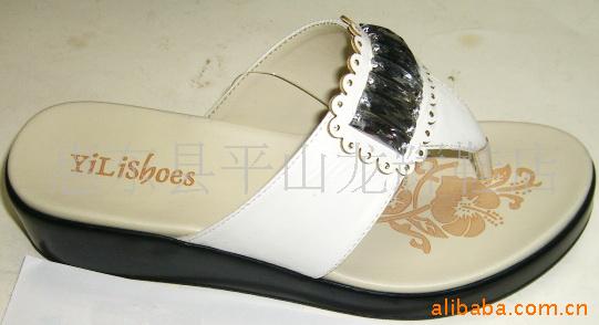 提供出口女鞋加工-高低时尚女式凉拖鞋