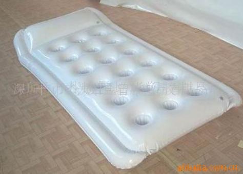 充气沙滩床垫、浮床/PVC充气产品(图)
