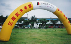 充气拱门充气跳床(欢迎来电咨询)