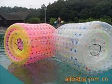厂家直销水上滚筒球水上滚筒