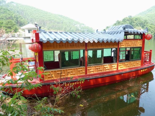 820仿古船