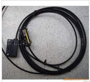 :ŷķ(OMRON)E32-T162M