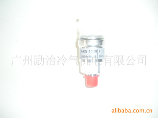 特灵中央空调压力传感器AKS1008