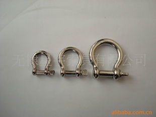 жshackles