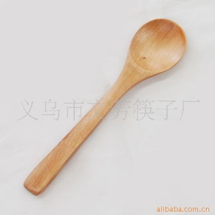 木制小汤勺