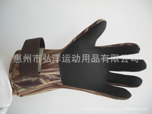 防水保暖手套打猎用品防水保暖手套户外运动休闲保暖手套