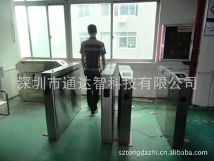 深圳通达智厂家直销一字闸,一杆闸,红外感应自动一棍闸