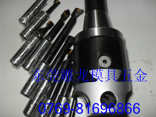 R8BT40