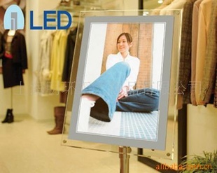 ǿLEDͼչʾˮ