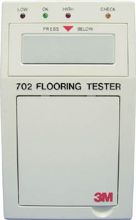 ձ3M702