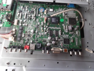 TCL32B66-P