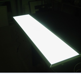 LED壬LEDͲԲε壬ɢ