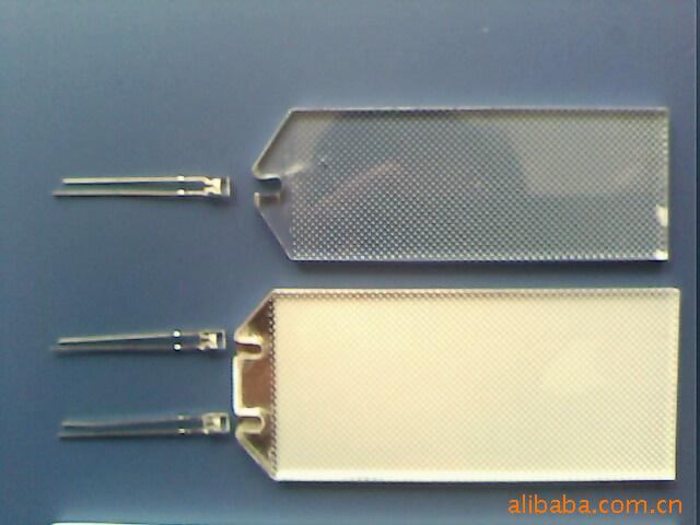 壬LCD