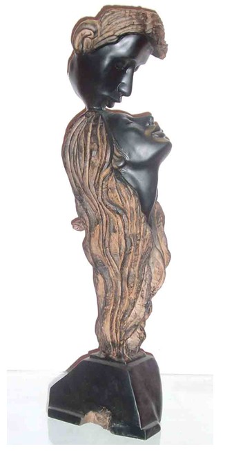ڲ