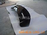 福克斯2箱的碳纤顶翼