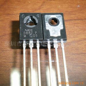 2SD882