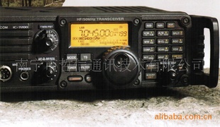 Ľ̨̲IC-7200
