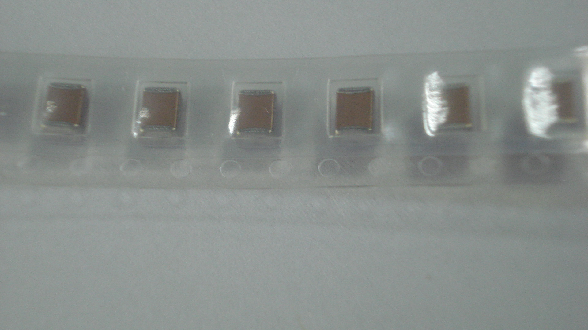 LED-G4G9Ƭѹ1812/824K