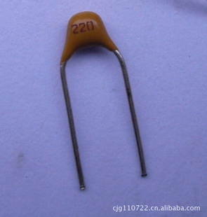 ʯ220PF