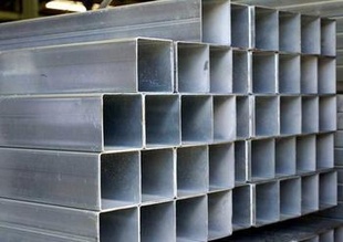 大量镀锌管热镀锌方矩管40*80*0.6价格4300元/吨