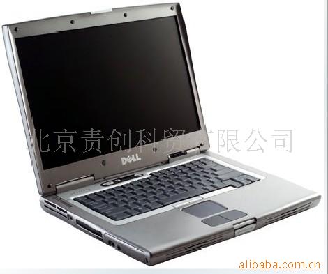 DELLʼǱD800