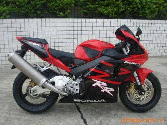 CBR954