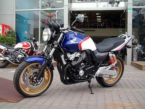 ĦгCB400