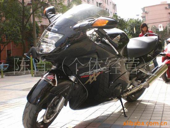 CBR1100XXĦ