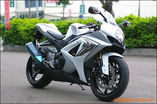 ľGSX-R1000(K8)