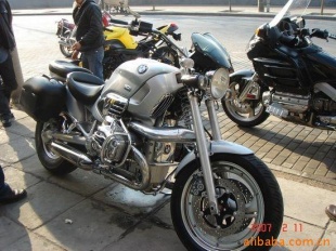 R1200C