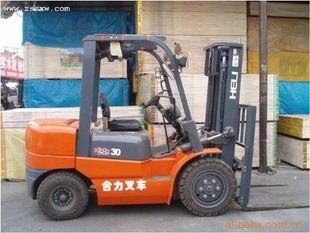 购买叉车3吨4吨合力牌叉车价格3.6万卖新叉车2台