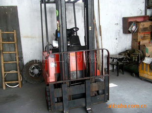 二手林德叉车价格,1吨林德前移叉车,电瓶叉车(图)