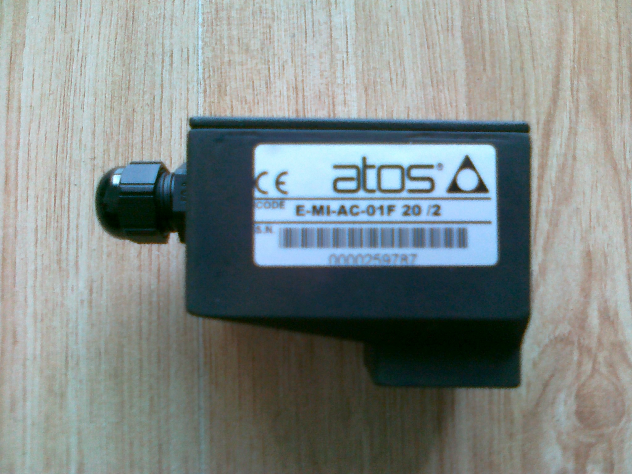 ATOSŴE-MI-AC-01F