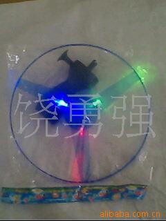闪光飞碟、飞盘、,槊料玩具